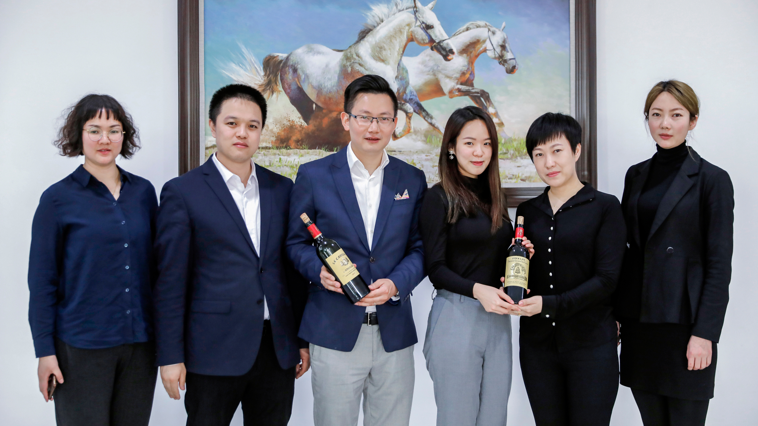 強強聯手·合作共贏!熱烈歡迎CVBG公司香港和中國北區出口經理植愷庭女士與金鐘品牌大使徐可先生來訪! 強強聯手·合作共贏!熱烈歡迎CVBG公司香港和中國北區出口經理植愷庭女士與金鐘品牌大使徐可先生來訪!